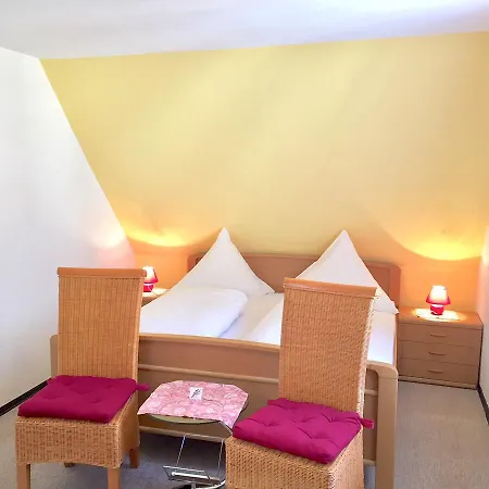 Weingut Schuetzen 森海姆